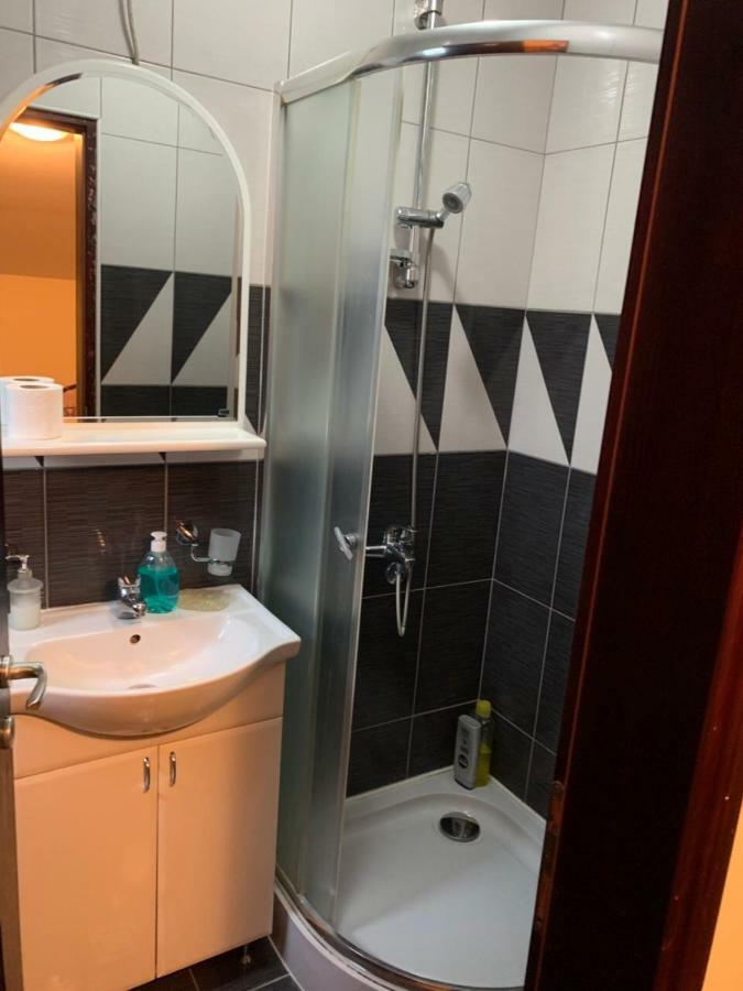 Apartmani Jovanovic Ivanjica Exterior foto